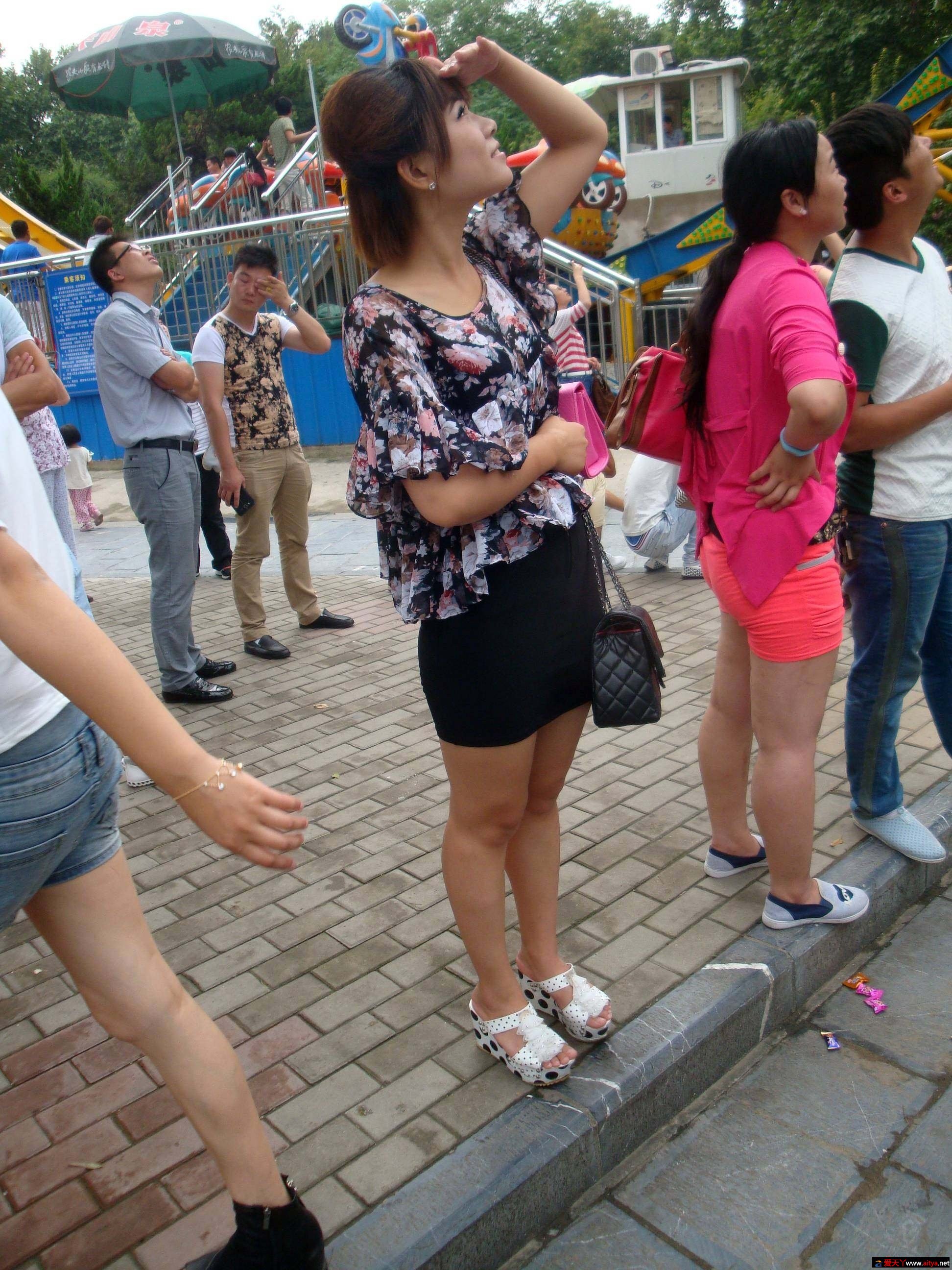162010b0zt0090mff3ynkp.jpg